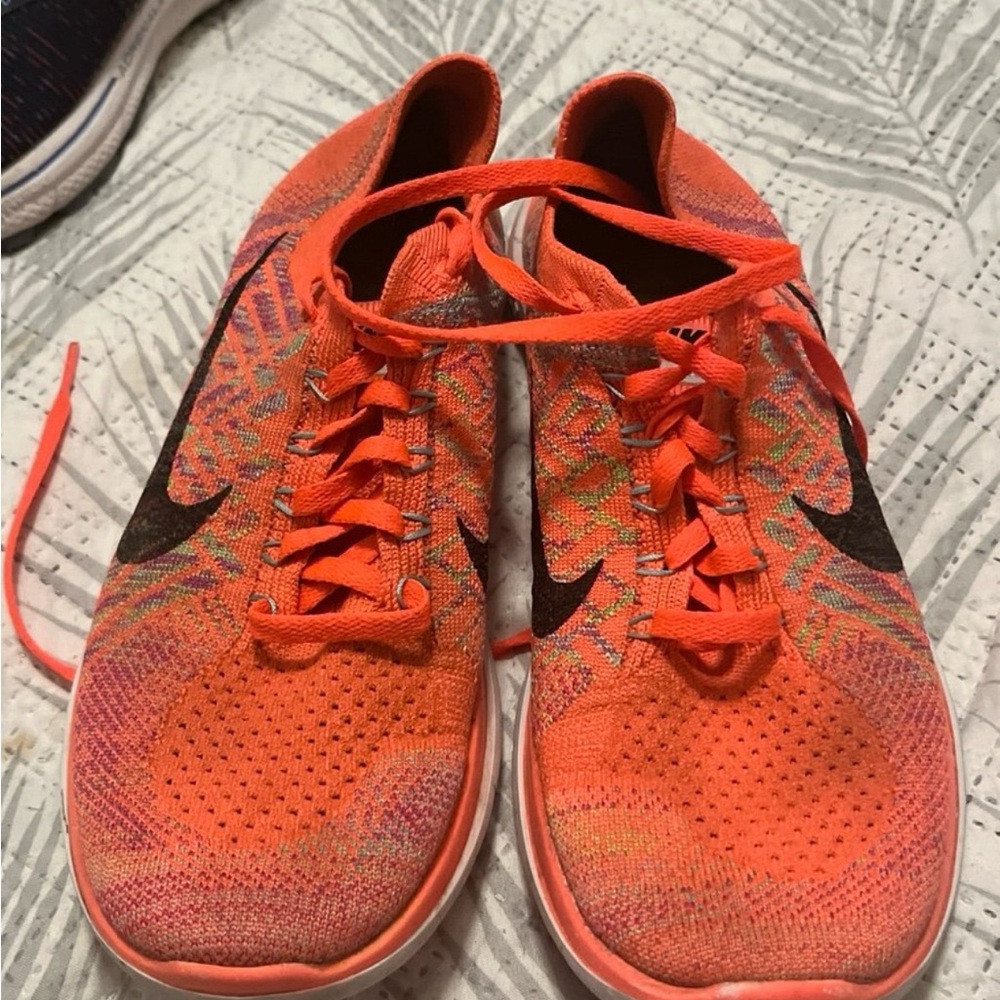 Nike free Flynn  Orange Running Shoes